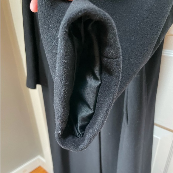 🎉HP🎉~Genuine Fox Fur Collar Soft,Luxurious ,Long Coat by Forecaster of Boston… - Picture 8 of 16